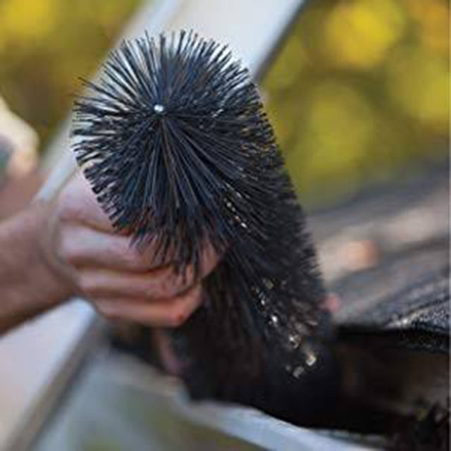 Factory Customized For Sale High Quality Dustproof Use Retractable Roof Gutter Cleaning Brush