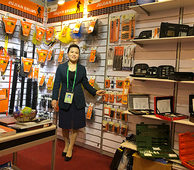 chimney sweeping tools factory exhibition (4)